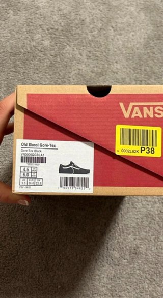 Zapatillas Vans Gore-Tex Unisex Negras y Blancas