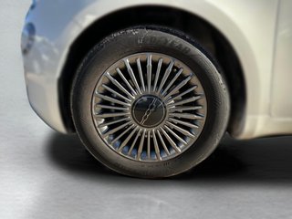 Fiat 500 Electrico Icon Hb 320km 87 kW (118 CV)