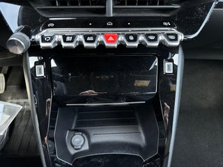 Peugeot 2008 PureTech 100 SANDS Active 75 kW (100 CV)