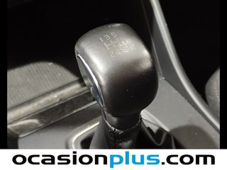Volvo XC40 T2 Essential 95 kW (129 CV)
