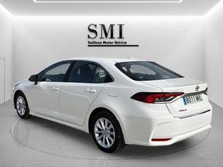 Toyota Corolla 1.5 Sedan Active 92 kW (125 CV)