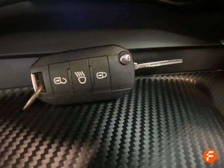 Peugeot 2008 Active Puretech 100 S&S BVM6