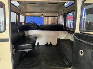 Land Rover Defender 1994