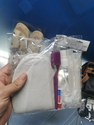Lote 12 artículos de baño y accesorios del hogar