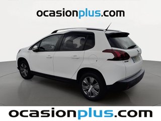 Peugeot 2008 PureTech 82 Style 60 kW (82 CV)