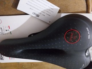Sillín Bici Selle Italia Gel Flow