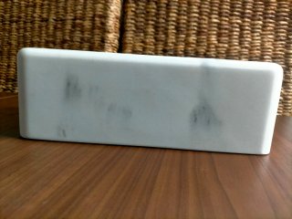 Caja pañuelos Zara Home efecto mármol.