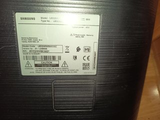 TV Samsung Smart 4K 32 UHD.    No negociable