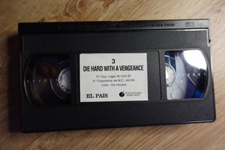 La Jungla de Cristal La Venganza VHS El País