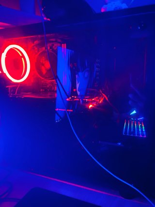 PC Gamer RGB Azul y Rojo