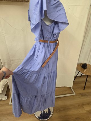 Vestido largo azul de verano