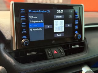 Toyota RAV4 220H Feel “ Mantenimiento incluido “