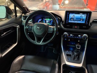 Toyota RAV4 220H Feel “ Mantenimiento incluido “