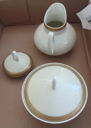 Juego de té/café porcelana oro