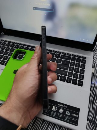 iPhone 16 Pro Max Negro en perfecto estado