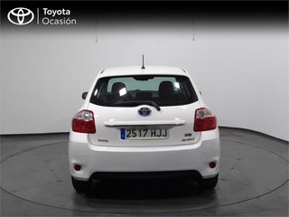 TOYOTA Auris 1.8 Híbrido Active