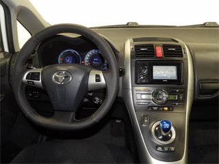 TOYOTA Auris 1.8 Híbrido Active