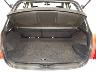 TOYOTA Auris 1.8 Híbrido Active