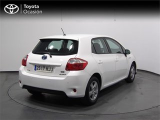 TOYOTA Auris 1.8 Híbrido Active