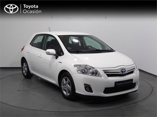 TOYOTA Auris 1.8 Híbrido Active