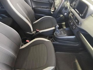 Hyundai i10 1.2 MPI 79CV Sense AT