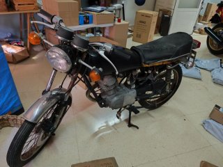 Cambio por moto de trial.