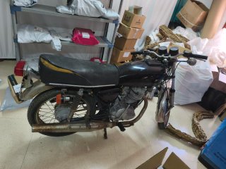 Cambio por moto de trial.