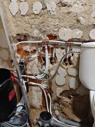 Fontanero de *Urgencias ..! Atascos he instalación