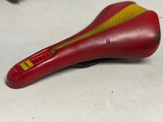 Sillín Selle Italia novus ferrari 1998 bicicleta