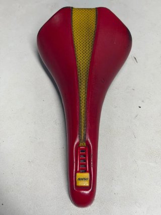 Sillín Selle Italia novus ferrari 1998 bicicleta