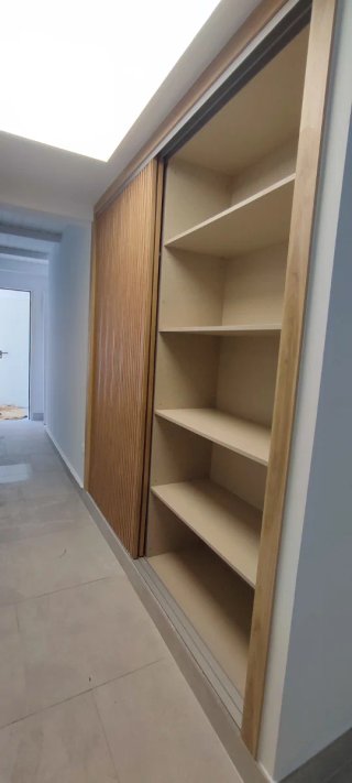 Carpintería Puertas, Armarios, Cocinas, suelos