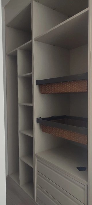 Carpintería Puertas, Armarios, Cocinas, suelos