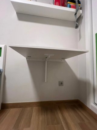 Escritorio blanco
