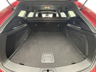 Toyota Corolla 2.0 180H FEEL! E-CVT TOURING SPORT