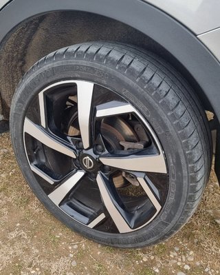 Nissan Qashqai Tekna- Techo Panorámico y Cuero