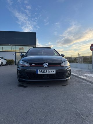 Volkswagen Golf 7 GTI 2015