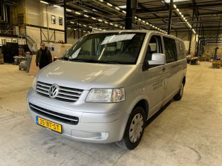 Despiece de furgoneta volkswagen transporter T5