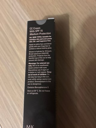 CC Cream FPS 15 Tono light to medium Mary Kay