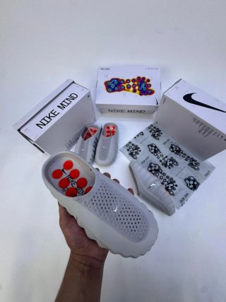 Nike Mind Beige Naranja grises y negras  Nuevas