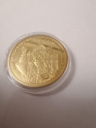 Moneda Papa León XIV