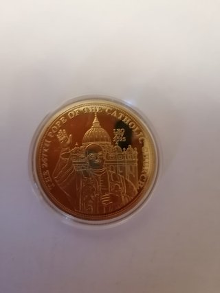 Moneda Papa León XIV