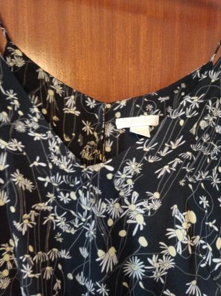 Mono estampado floral negro