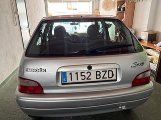 URGE...Citroen Saxo 2002