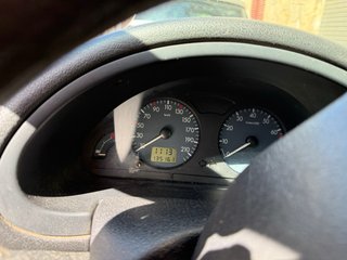URGE...Citroen Saxo 2002