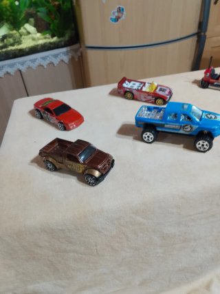 Lotto 6 macchinine Hot Wheels