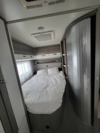 Caravana Hobby Prestige 560 FC