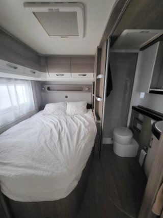 Caravana Hobby Prestige 560 FC
