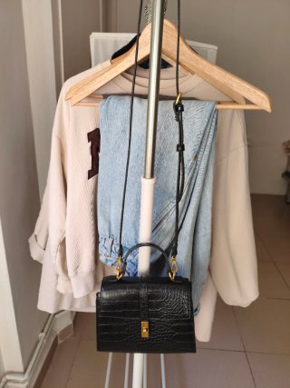 Bolso bandolera Mango negro efecto piel