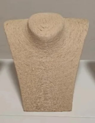 Busto expositor para collares