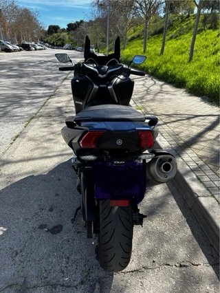 TMAX 530 DX Azul